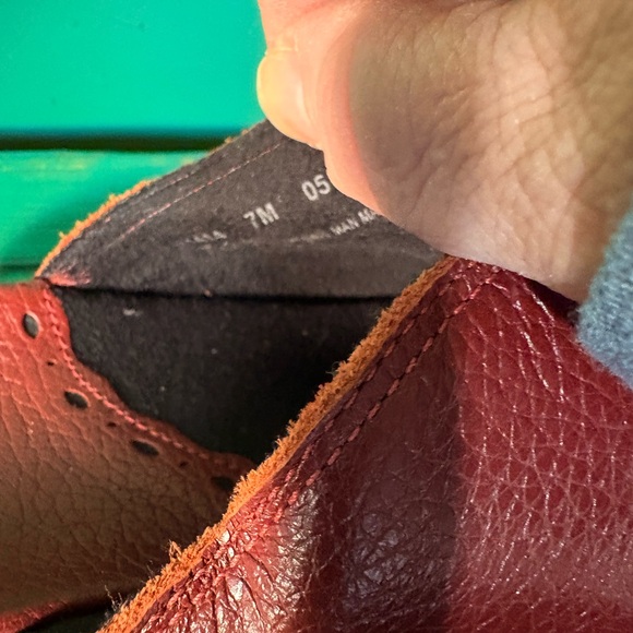 Clarks Vibrant Red Leather Clogs - Picture 3 of 11